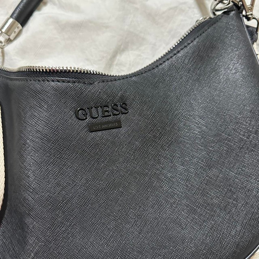 Guess Purse Black Saffiano Hobo Crossbody Shoulder Bag Classic Minimal Neutral - Picture 8 of 8